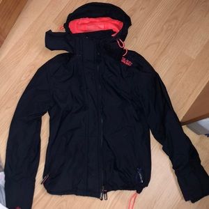 SUPERDRY PROFESSIONAL: THE WINDCHEATER